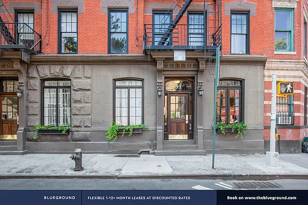 Rented by The Blueground | media 103