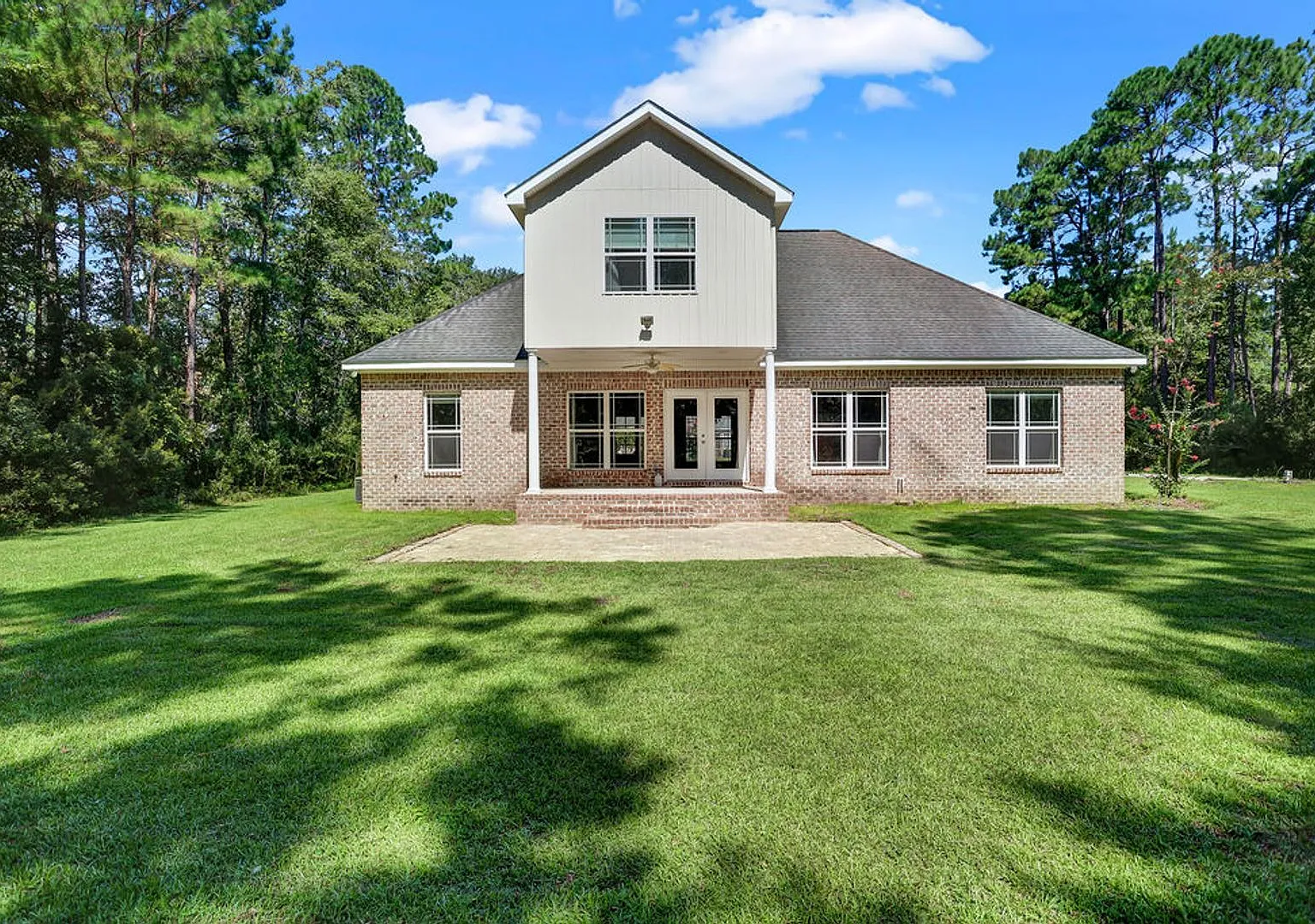 5 bedroom 3.5 bath home in South Effingham — Photo 4