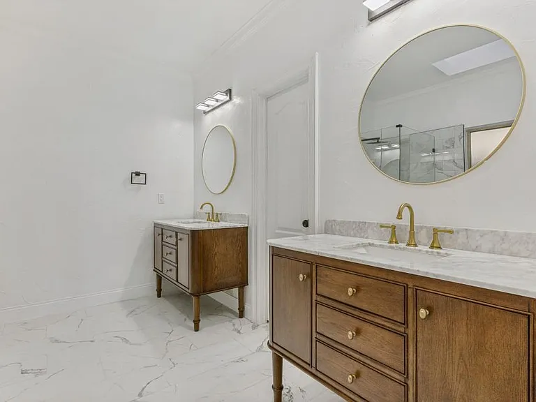 604 San Clemente Dr — Photo 15