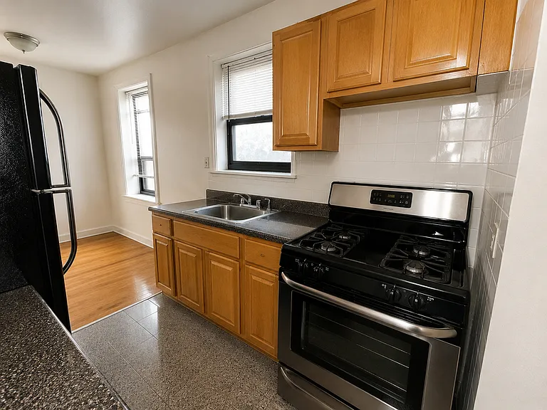 35-46 74th St #425 — Photo 8