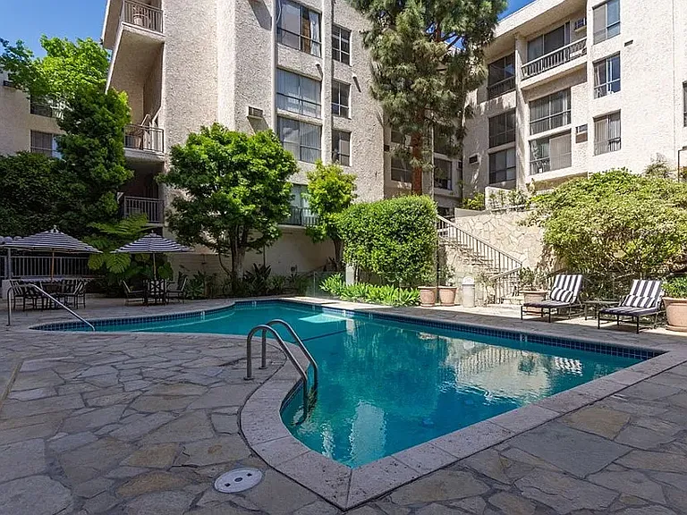 1440 Veteran Ave #225 — Photo 9