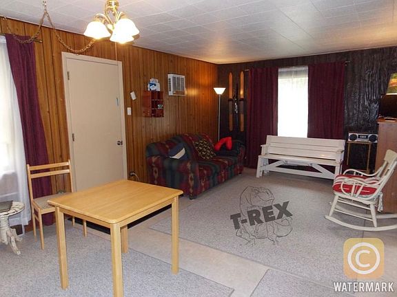 3rd image of 114 Oakdale Ave