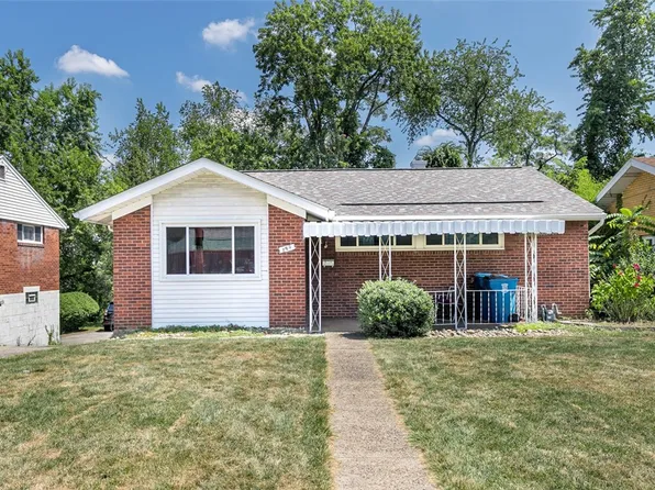 240 Kingston Dr, Pittsburgh, PA 15235