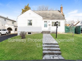 1097 Richardson Ave, Bensalem, PA 19020