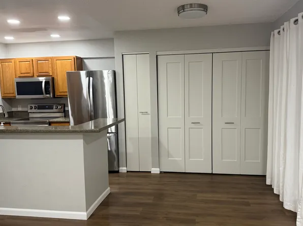 140 Uwapo Rd APT 20-104, Kihei, HI 96753