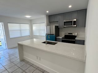2191 NE 167th St APT 2, North Miami Beach, FL 33162