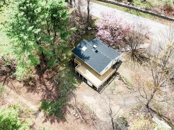 20 Baker Road, Windham, CT 06256