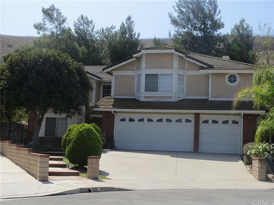 1st image of 660 Blenfield Pl