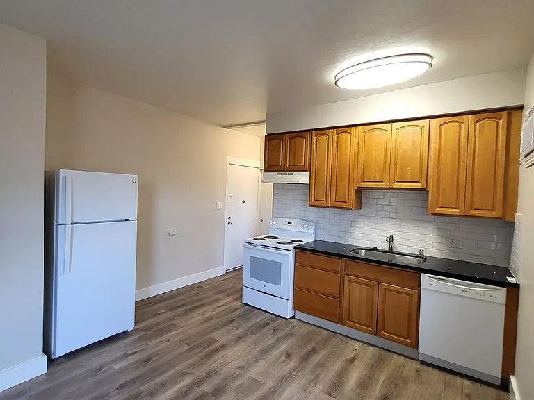 Fairhaven Estates — Photo 11