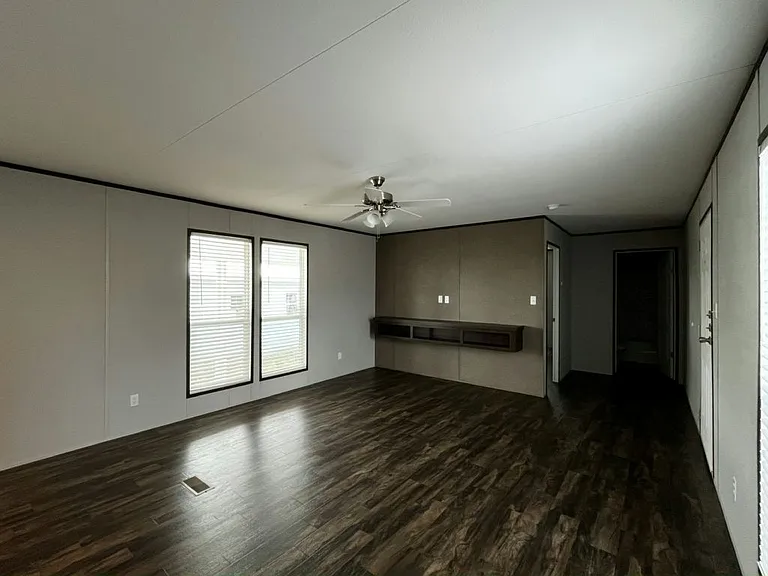 602 N Victoria Rd #MH54-0054 — Photo 3