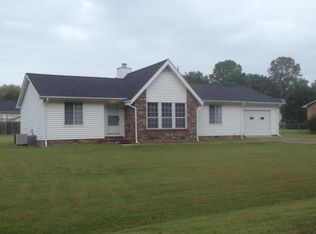 1557 Lake Villa Cir, Cookeville, TN 38506