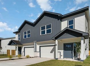 7129 Springdale St #A/B, Houston, TX 77028