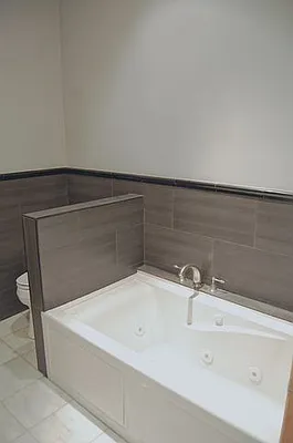 Rented by Compass | media 28