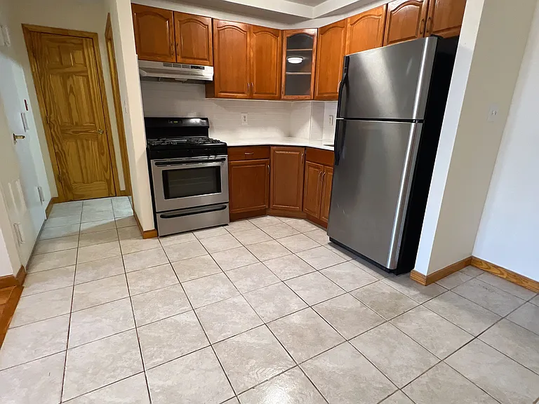 102-14 Lewis Ave #4B — Photo 2