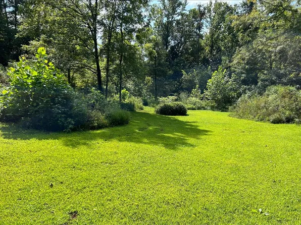 Cummins Mill Rd, Cookeville, TN 38501