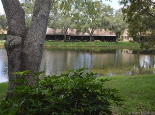 9637 NW 16th St #2, Pembroke Pines, FL 33024