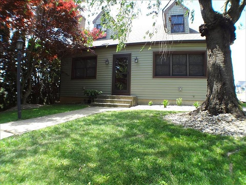 556 Lincoln Ave, Northampton, PA 18067 Zillow