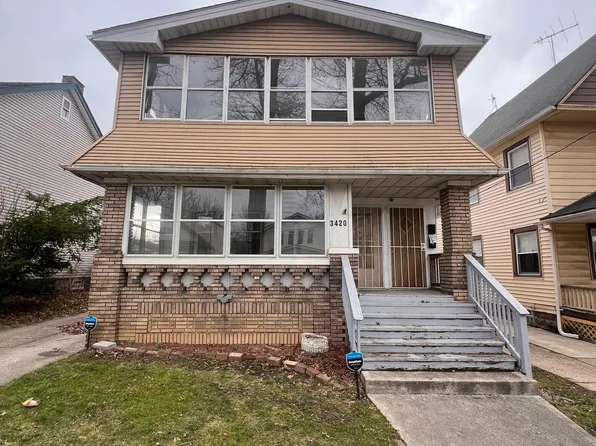 3420 E 145th St #2, Cleveland, OH 44120