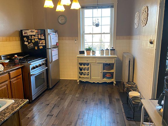 3rd image of 4341 N Damen Ave APT 3W