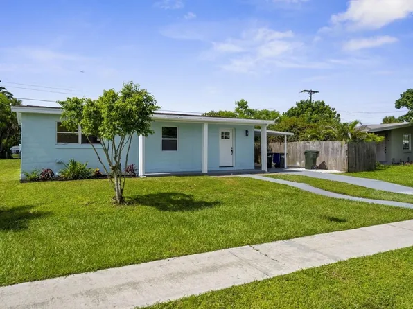 8361 Shumock Ave, North Port, FL 34287