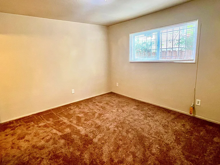 3878 Maybelle Ave #1 — Photo 6