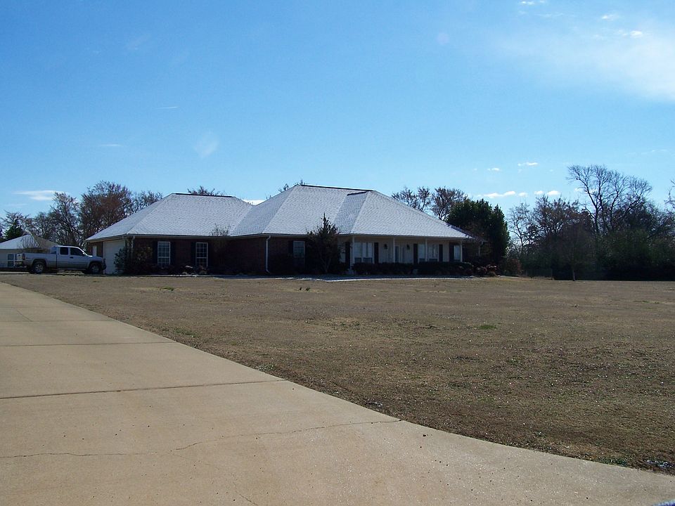 1st image of 193 Staggs Drive