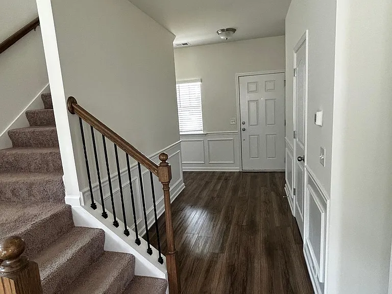 405 Springs Crossing Dr — Photo 19