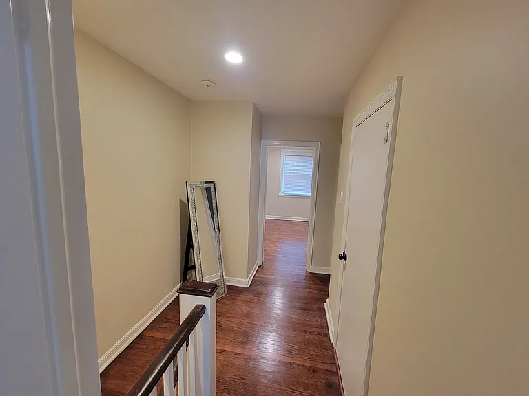 614 E Tabor Rd — Photo 9