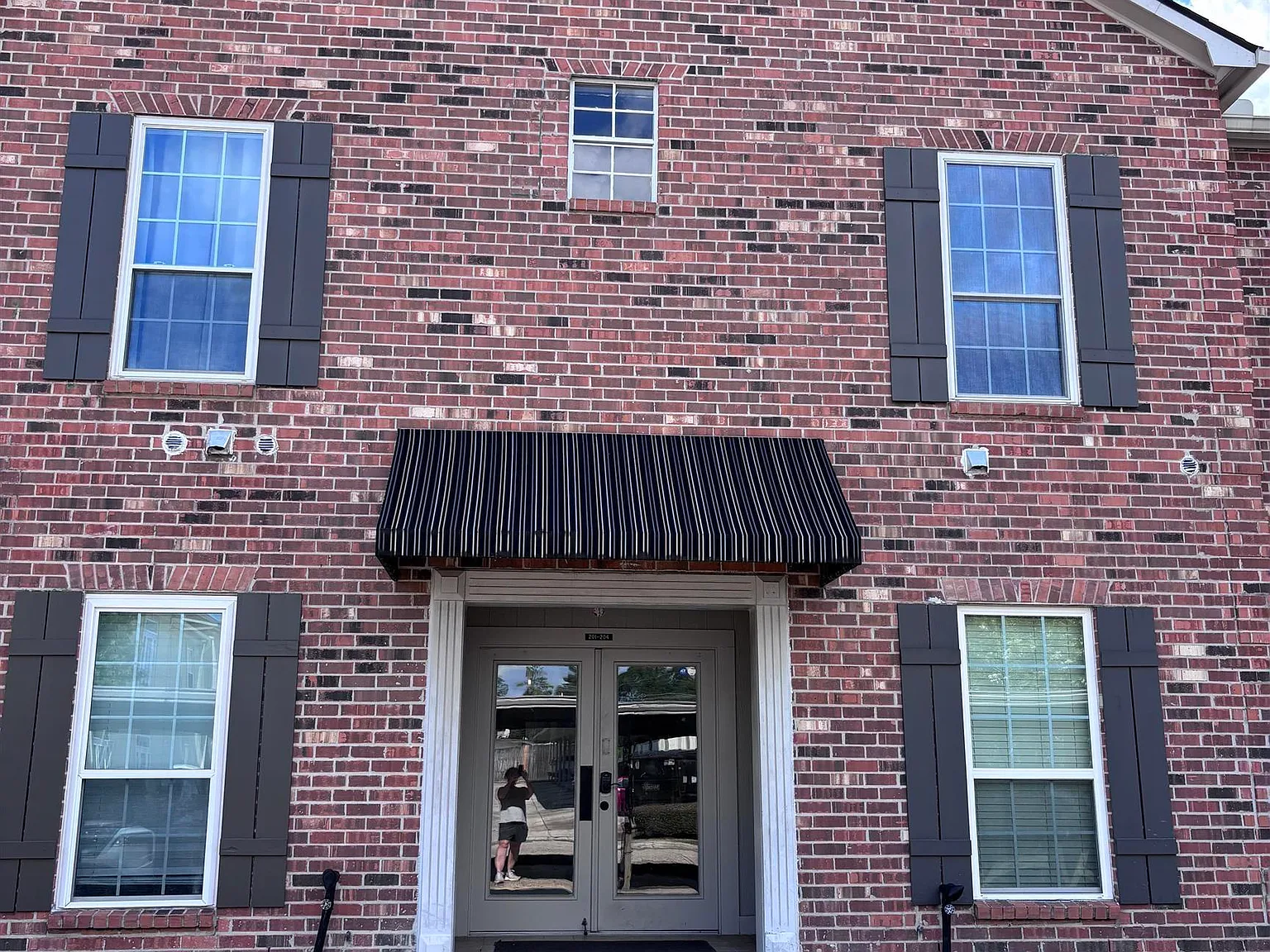 3 bed, 1489 sqft, $1,650 — Photo 3