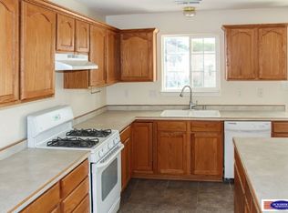 5589 Rabadi Castle Ave NW, Albuquerque, NM 87114
