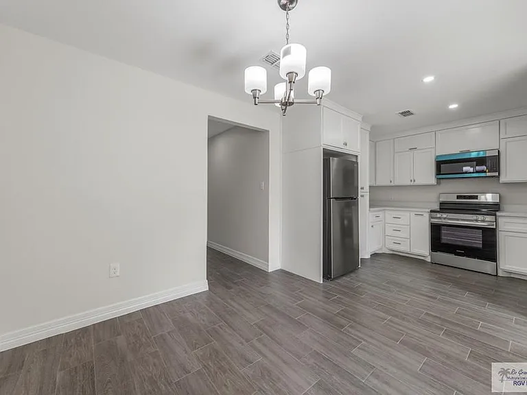 835 E Taylor St #B — Photo 3
