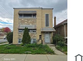 5600 N Mango Ave #1, Chicago, IL 60646