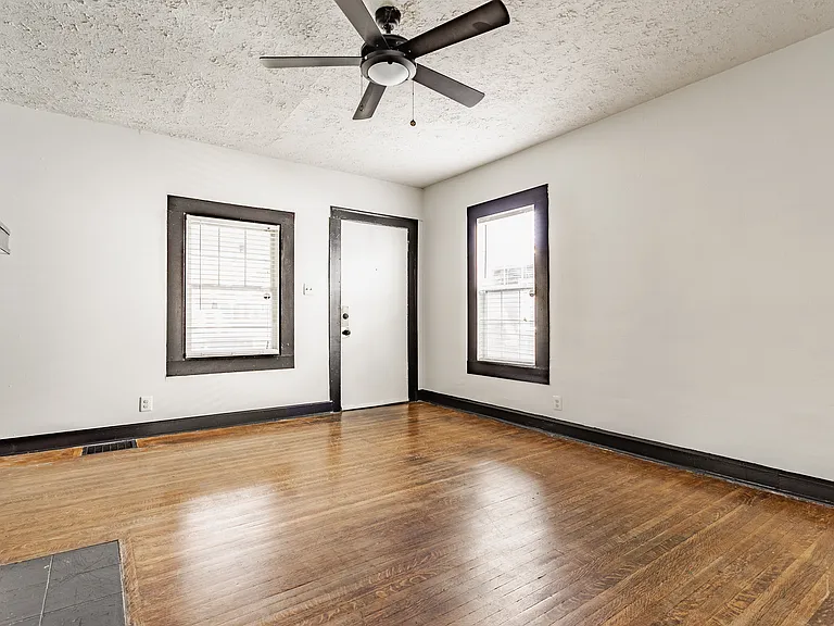 2953 N Delaware St — Photo 4