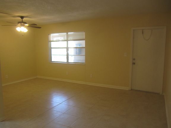 2nd image of 3213 SE 12th St APT 5