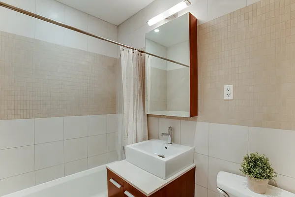 Sold by RES New York | media 6