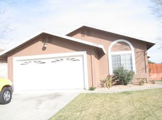 1338 N Hermosa Ave, Banning, CA 92220