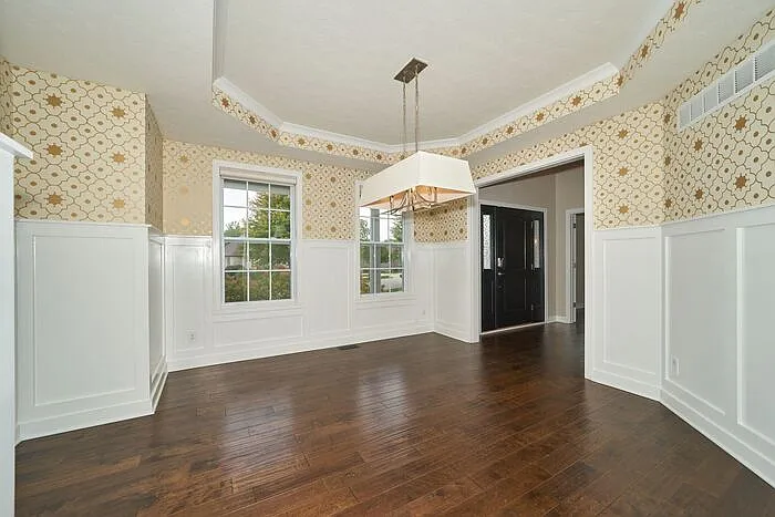 5 bed, 4.5 bath, 3311 sqft, $3,550 — Photo 4