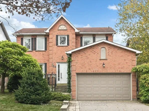 19 Long Dr, Whitby, ON L1N 8E2