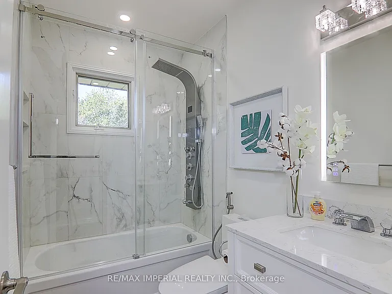 98 Belfry Dr — Photo 19