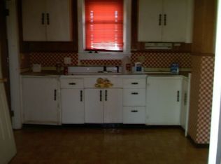 225 E Edgewater Ave, Pleasantville, NJ