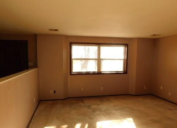 2nd image of 18100 Stewart Dr