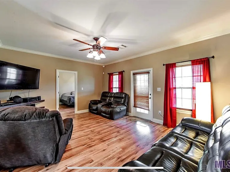 259 Dove Tail Dr — Photo 3