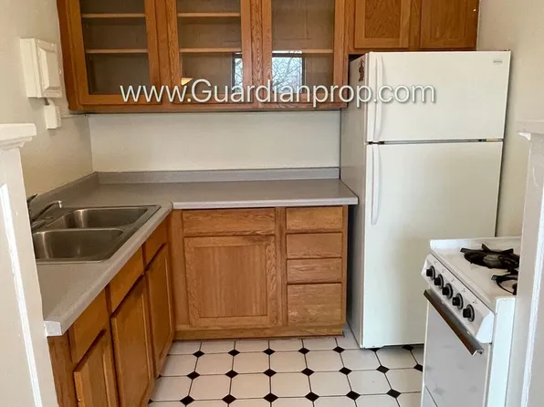 6 E. 25th St, 6 E 25th St #310, Minneapolis, MN 55404