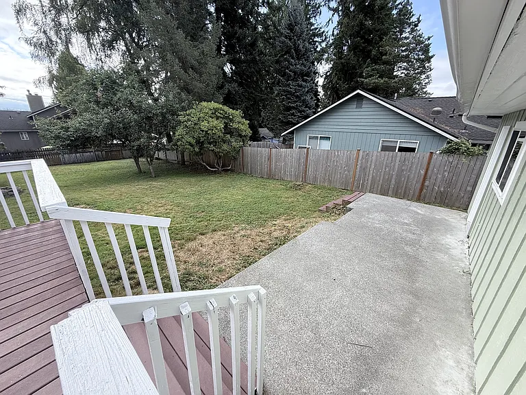 2105 116th Ave NE — Photo 41