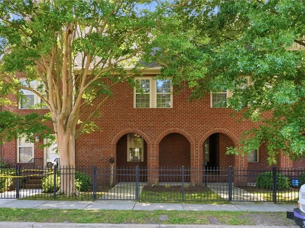 200 Maple Ave APT E, Norfolk, VA 23503