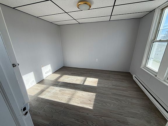 2nd image of 5 N Market St #5