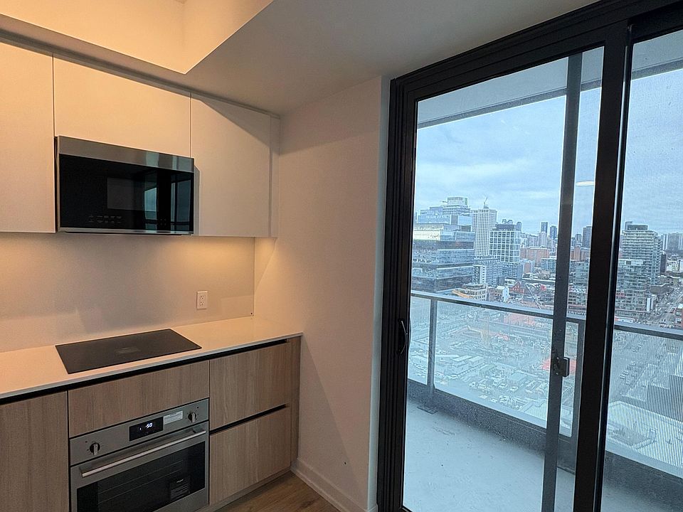 1st image of 35 Parliament St #2110