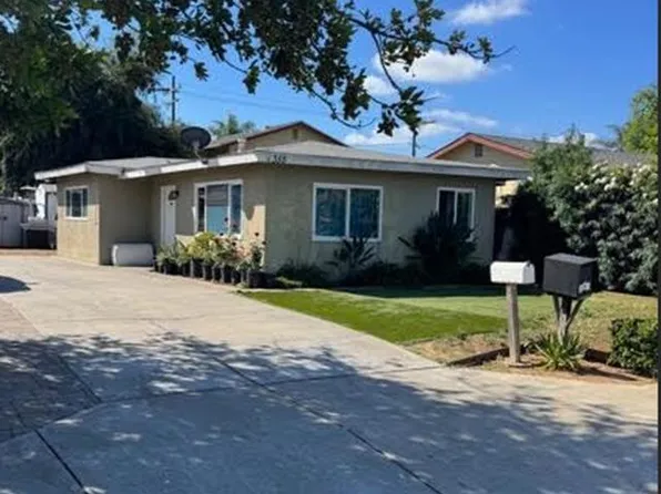 351-55 W 8th Ave, Escondido, CA 92025