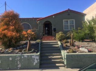 1354 W 8th St, San Pedro, CA 90732