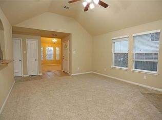 1040 Shadow Glenn Dr, Conroe, TX 77301